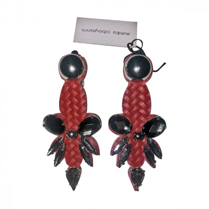 Earrings handmade by Mimica Ciboyianni
