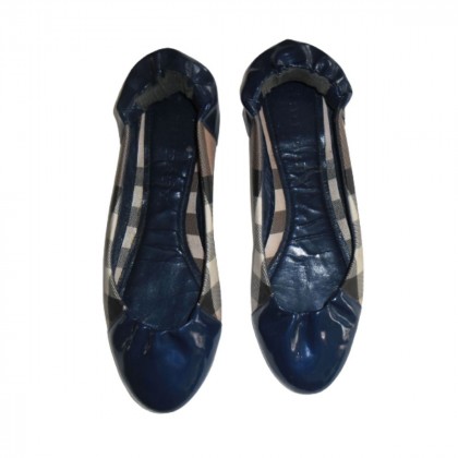 Burberry blue patent leather ballerinas size IT 39.5