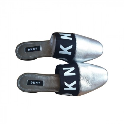 DKNY silver leather logo band mules size IT37 brand new with tags